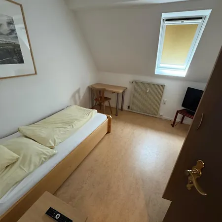 W&p Living Zi 4 Braeustueble 2 2og R *
