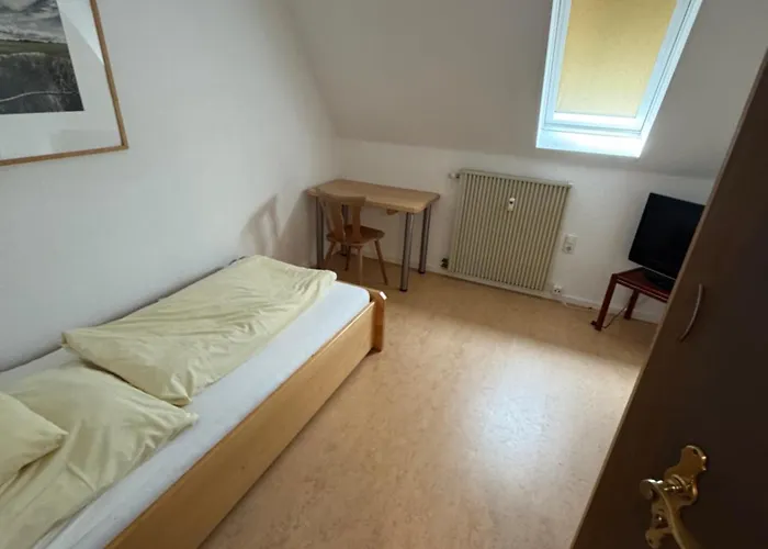 W&p Living Zi 4 Braeustueble 2 2og R *